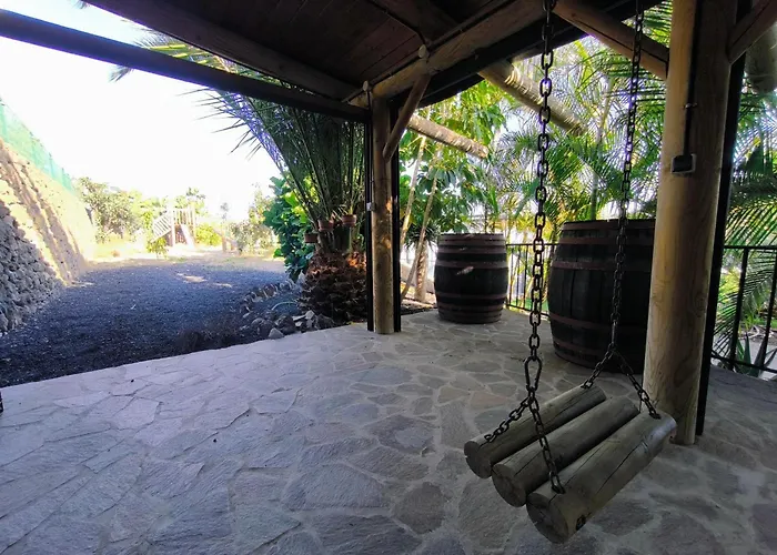 Veronica كانديلاريا